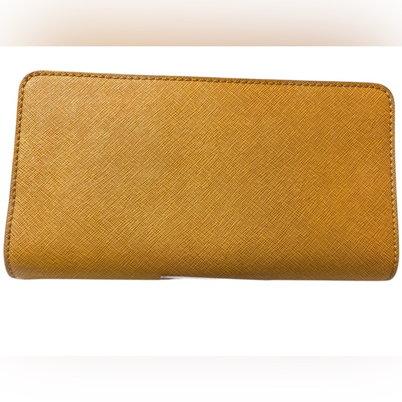 Michael Kors Tan With Gold Accent Wallet - Picture 2 of 8